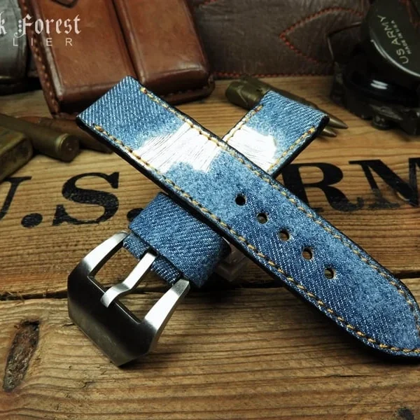 Jean on Leather strap Nr301