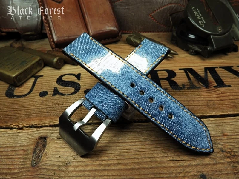 Jean on Leather strap Nr301