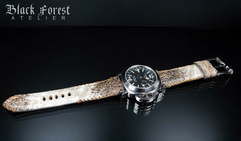 24mm/22mm Padded Handmade Toad/Frog Skin Strap Tribal Stitching DE455 – image 4