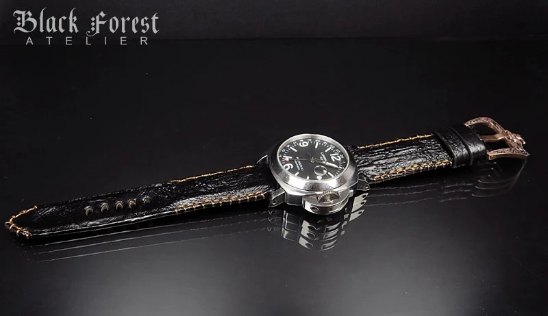 Gepolstertes handgefertigtes Uhrenarmband 24mm/22mm aus Kröten-/Froschleder mit Tribal-Naht DE466 – Bild 4