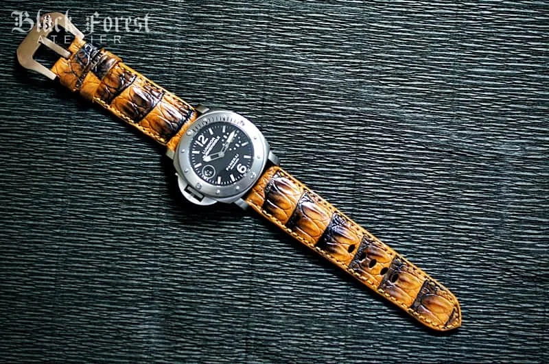 Patinated Crocodile 24mm Padded Strap compatible Panerai Nr05 – image 6
