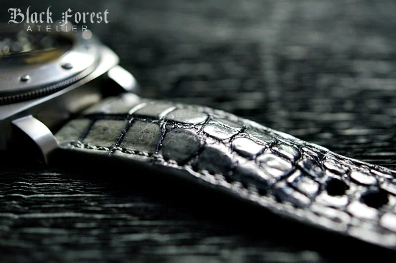 Patinated Crocodile 24mm Padded Strap compatible Panerai Nr06 – image 3