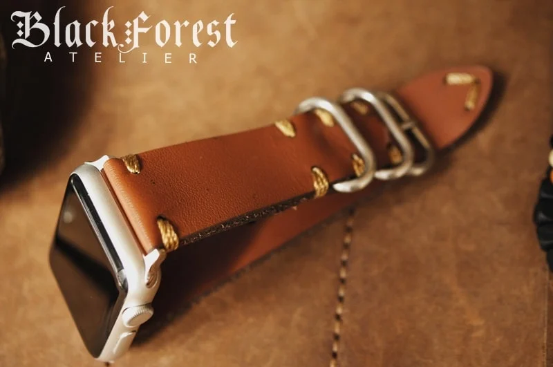 Maßanfertigung: NATO-Uhrenarmband aus Vintage-Leder inkl. Bandadapter und Schließe für Apple Watch (oder Sport) 42mm oder 38mm AW-NATO-BF20-D60 – Bild 3