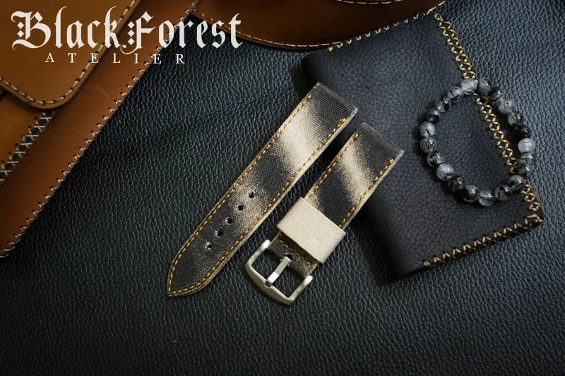 Jean on Leather strap Nr300 – image 3