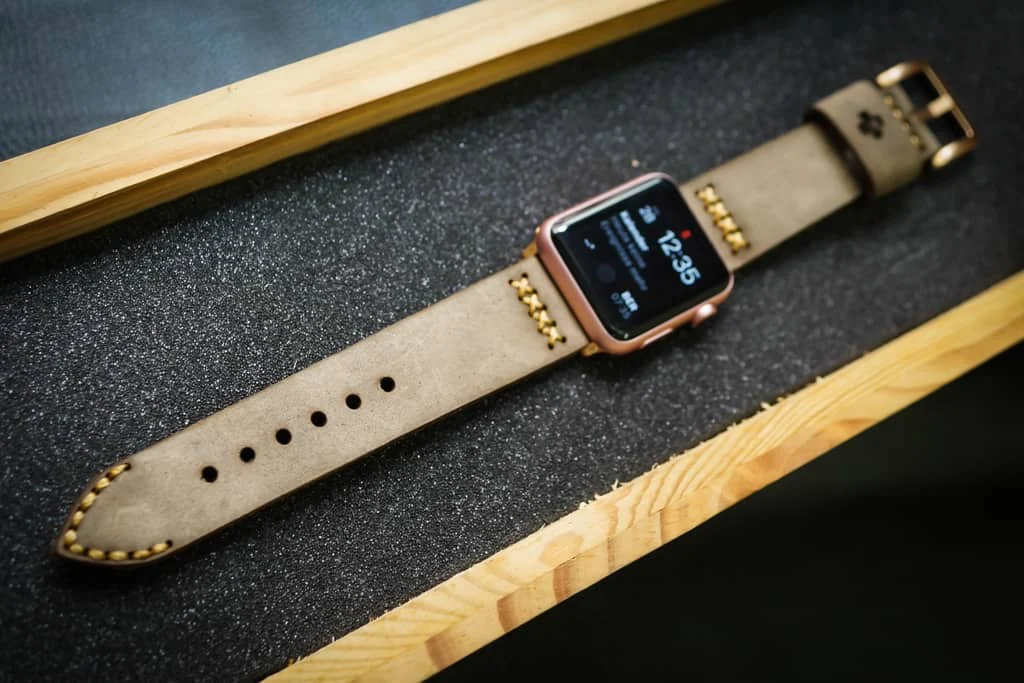 AWBF02-D3 handgefertigt Vintage Leder Uhrenarmband incl. Lugs Adapter für Apple Watch Serie 1 2 3 4 – Bild 4