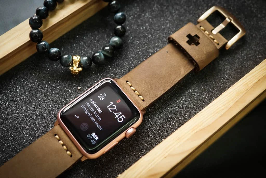 AWBF03-D48 Gold handgefertigt Vintage Leder Uhrenarmband incl. Lugs Adapter für Apple Watch 1 Serie und 2 Serie (oder Apple Watch Sport) 42mm oder 38mm – Bild 3