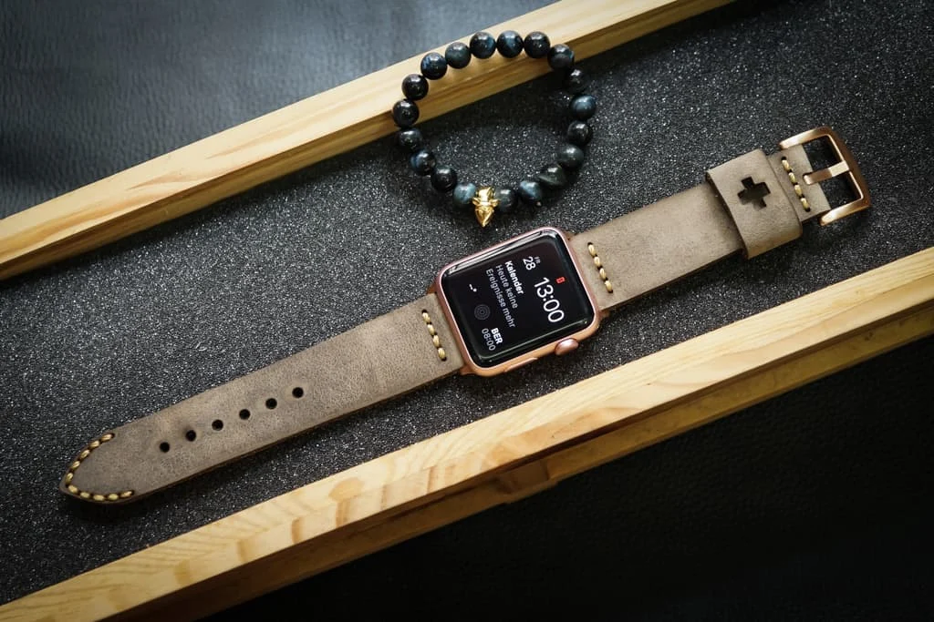AWBF03-D3 Gold handgefertigt Vintage Leder Uhrenarmband incl. Lugs Adapter für Apple Watch 1 Serie und 2 Serie (oder Apple Watch Sport) 42mm oder 38mm