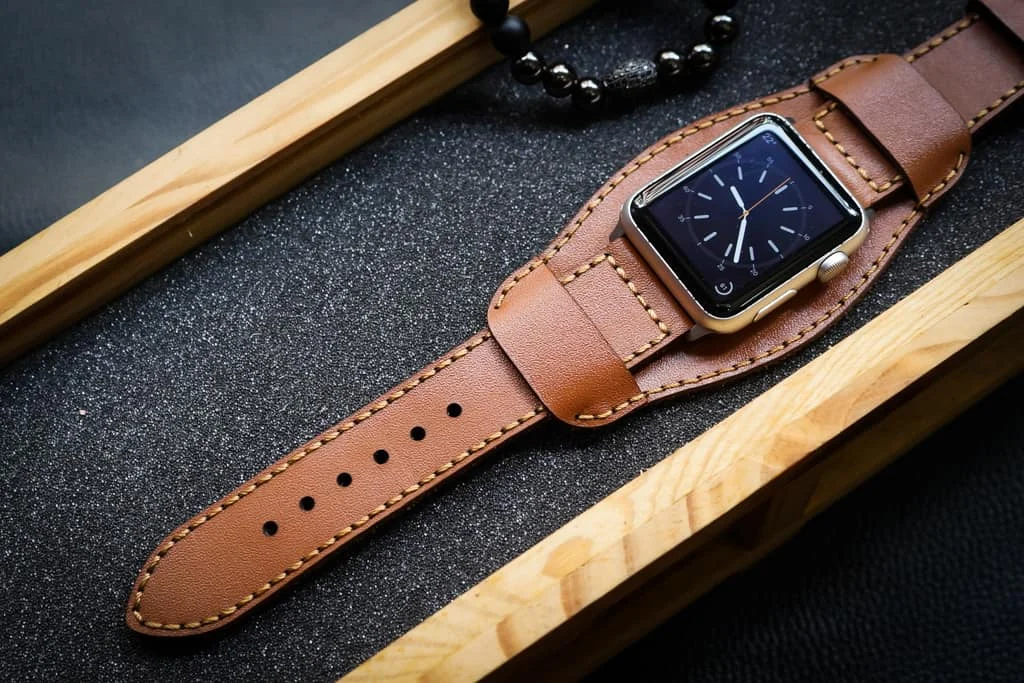 AWBF009-D60 Cuff handgefertigt Vintage Leder Uhrenarmband incl. Lugs Adapter für Apple Watch 1 Serie und 2 Serie (oder Apple Watch Sport) 42mm oder 38mm – Bild 4