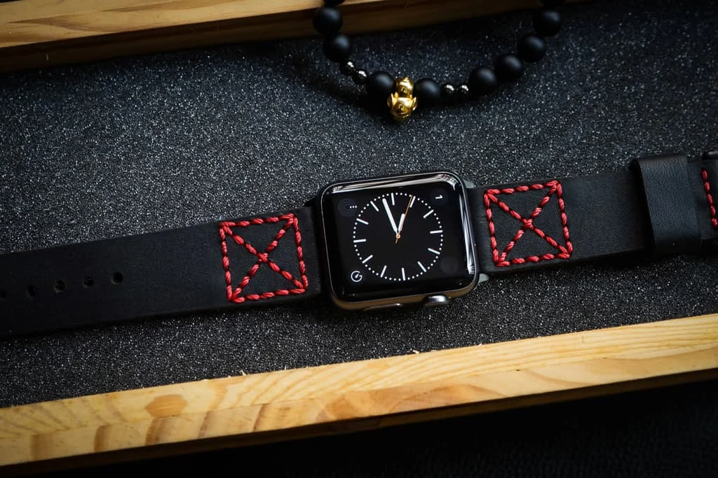 AWBF14-D123-RED handgefertigt Vintage Leder Uhrenarmband incl. Lugs Adapter für Apple Watch 1 und 2 (oder Apple Watch Sport) 42mm oder 38mm – Bild 3