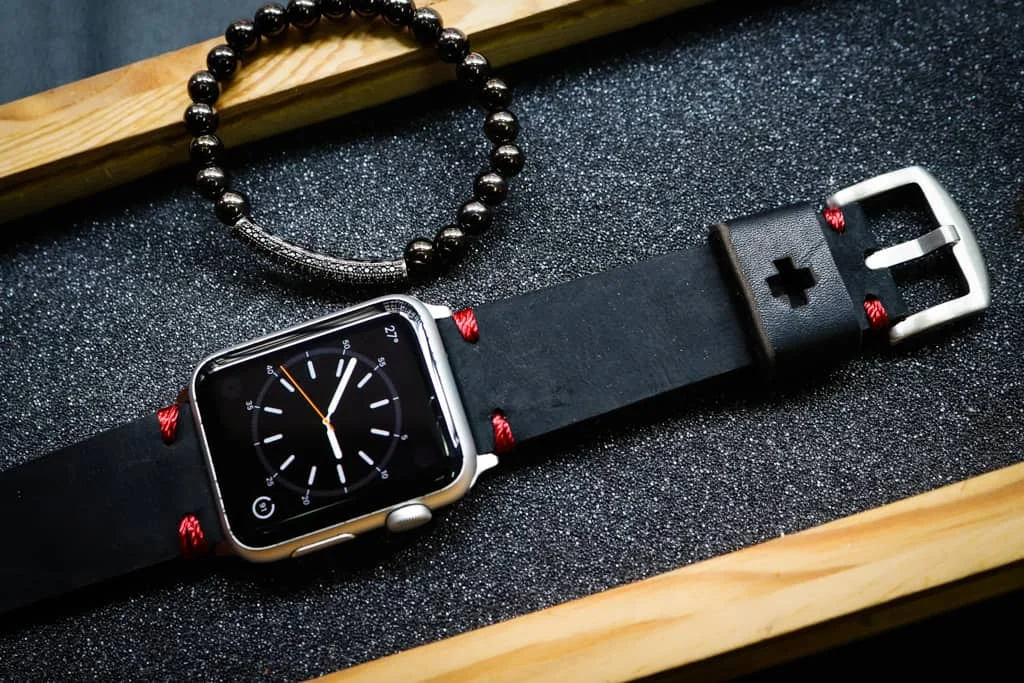 AWBF20 -D123 RED handgefertigt Vintage Leder Uhrenarmband incl. Lugs Adapter für Apple Watch 1 und 2 (oder Apple Watch Sport) 42mm oder 38mm – Bild 2
