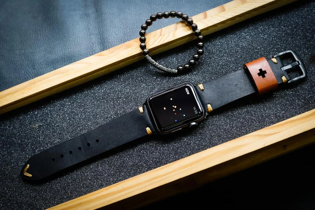 AWBF20-D123 Gold handgefertigt Vintage Leder Uhrenarmband für Apple Watch Serie 1,2,3,4,5,6,7,8,Ultra,SE Uhrenarmband Band