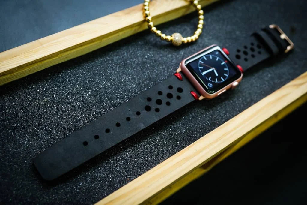 AWBF24-D123 Red handgefertigt Vintage Leder Uhrenarmband für Apple Watch Serie 1,2,3,4,5,6,7,8,Ultra,SE Uhrenarmband Band – Bild 4