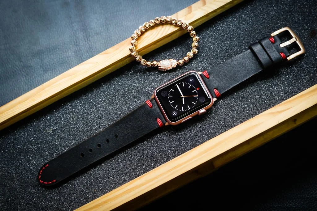AWBF25-D123 RED handgefertigt Vintage Leder Uhrenarmband incl. Lugs Adapter für Apple Watch (oder Apple Watch Sport) 42mm oder 38mm