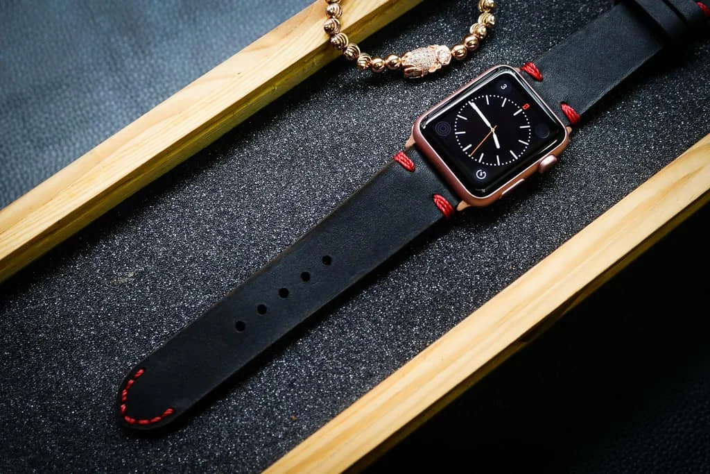 AWBF25-D123 RED handgefertigt Vintage Leder Uhrenarmband incl. Lugs Adapter für Apple Watch (oder Apple Watch Sport) 42mm oder 38mm – Bild 4