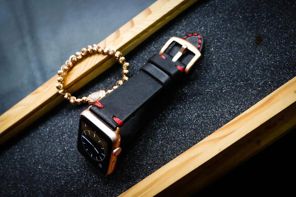 AWBF25-D123 RED handgefertigt Vintage Leder Uhrenarmband incl. Lugs Adapter für Apple Watch (oder Apple Watch Sport) 42mm oder 38mm – Bild 5