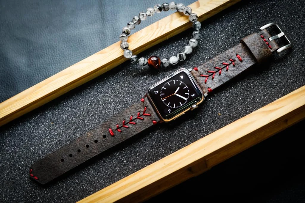 AWBF89-D2-RED handgefertigt Vintage Leder Uhrenarmband incl. Lugs Adapter für Apple Watch 1 und 2 (oder Apple Watch Sport) 42mm oder 38mm