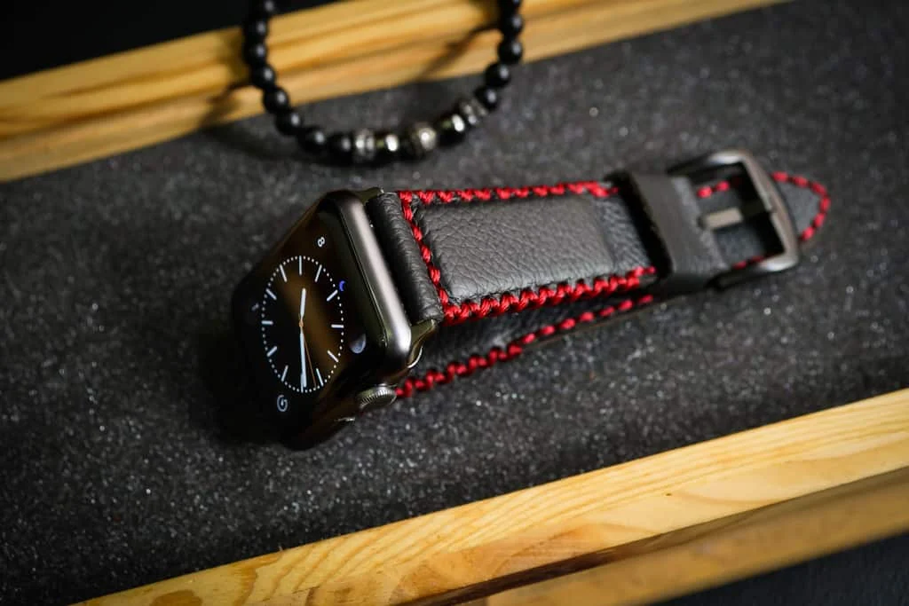 AWBF91-D73- RED handgefertigt Vintage Leder Uhrenarmband incl. Lugs Adapter für Apple Watch 1 und 2 (oder Apple Watch Sport) 42mm oder 38mm – Bild 4