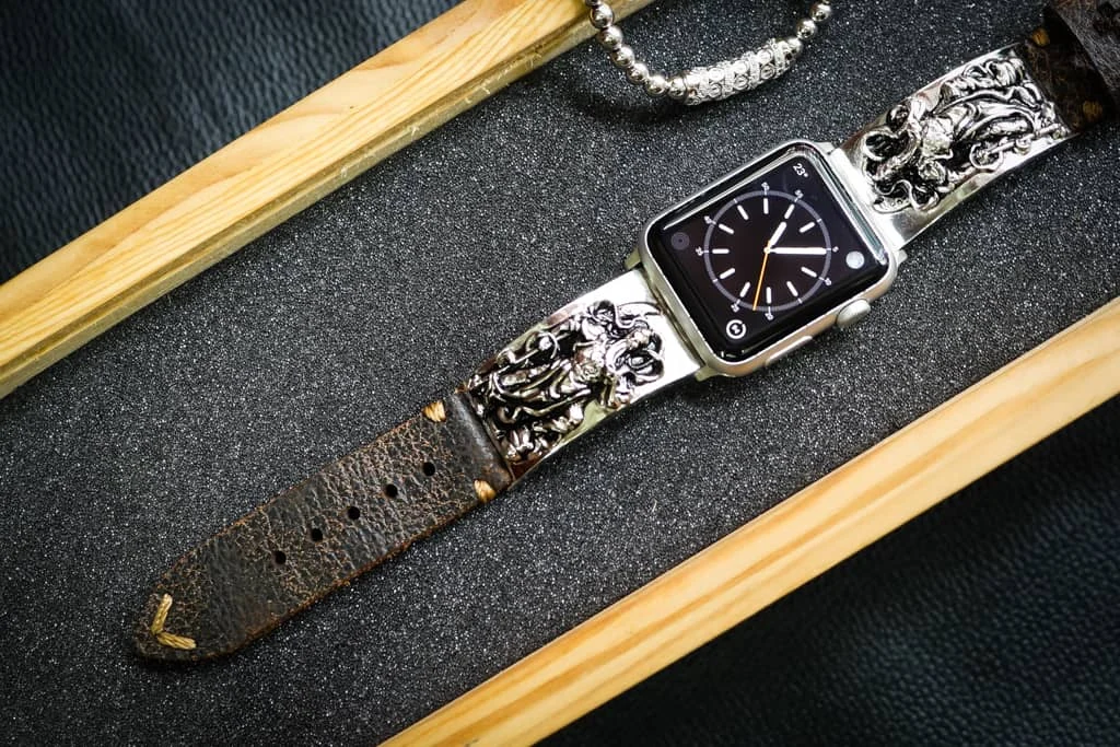 Guan Yu Silver Plated Pendants Apple Watch Strap Band for Series 123456 SE , 38/40mm or 42/44mm , Panerai, Seiko , Rolex – image 4
