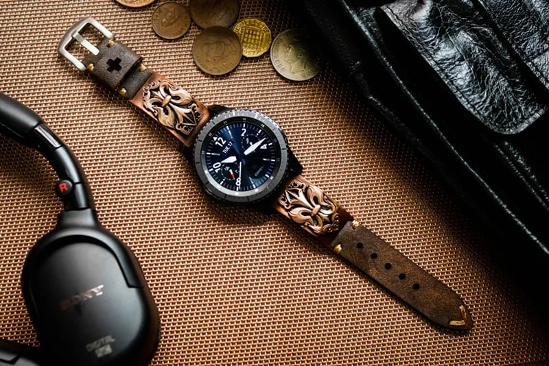Fleur de Lis Pink Bronze Pendants Cuff Strap for Samsung Galaxy Watch, Watch 3, Active 1,2 Gear S2,S3/ Apple Watch 123, Panerai, Seiko , Rolex