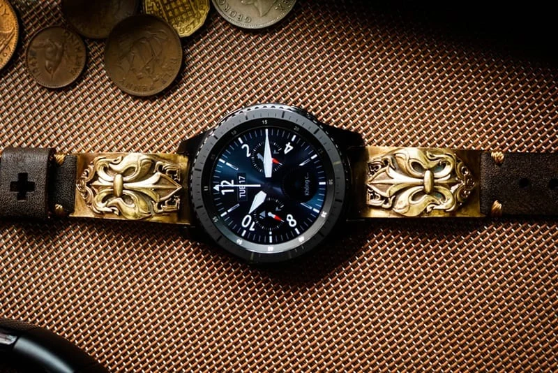 Fleur de Lis Yellow Bronze Pendants Cuff Strap for Samsung Galaxy Watch, Watch 3, Active 1,2 Gear S2,S3/ Apple Watch 123456 SE, Panerai, Seiko , Rolex – image 3