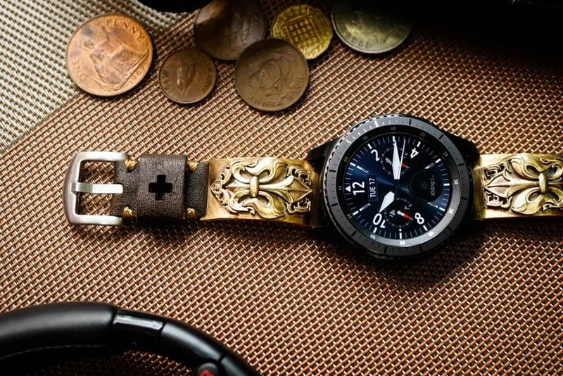 Fleur de Lis Yellow Bronze Pendants Cuff Strap for Samsung Galaxy Watch, Watch 3, Active 1,2 Gear S2,S3/ Apple Watch 123456 SE, Panerai, Seiko , Rolex – image 4