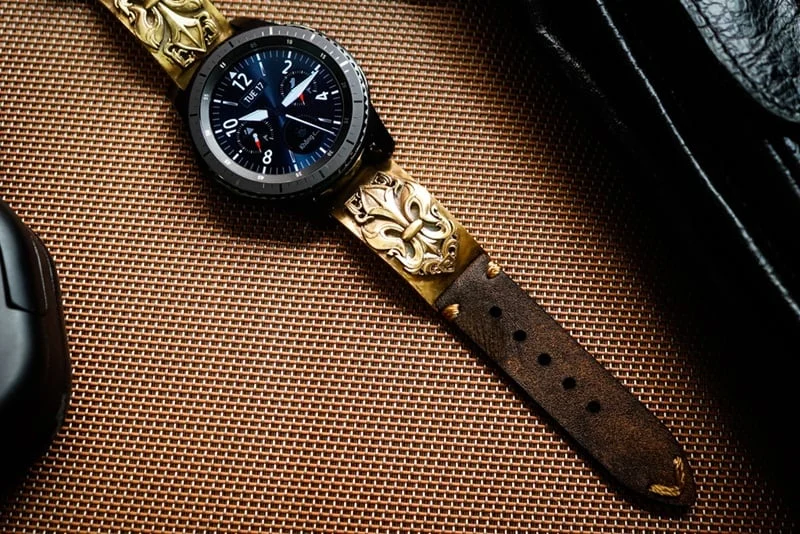 Fleur de Lis Yellow Bronze Pendants Cuff Strap for Samsung Galaxy Watch, Watch 3, Active 1,2 Gear S2,S3/ Apple Watch 123456 SE, Panerai, Seiko , Rolex – image 5